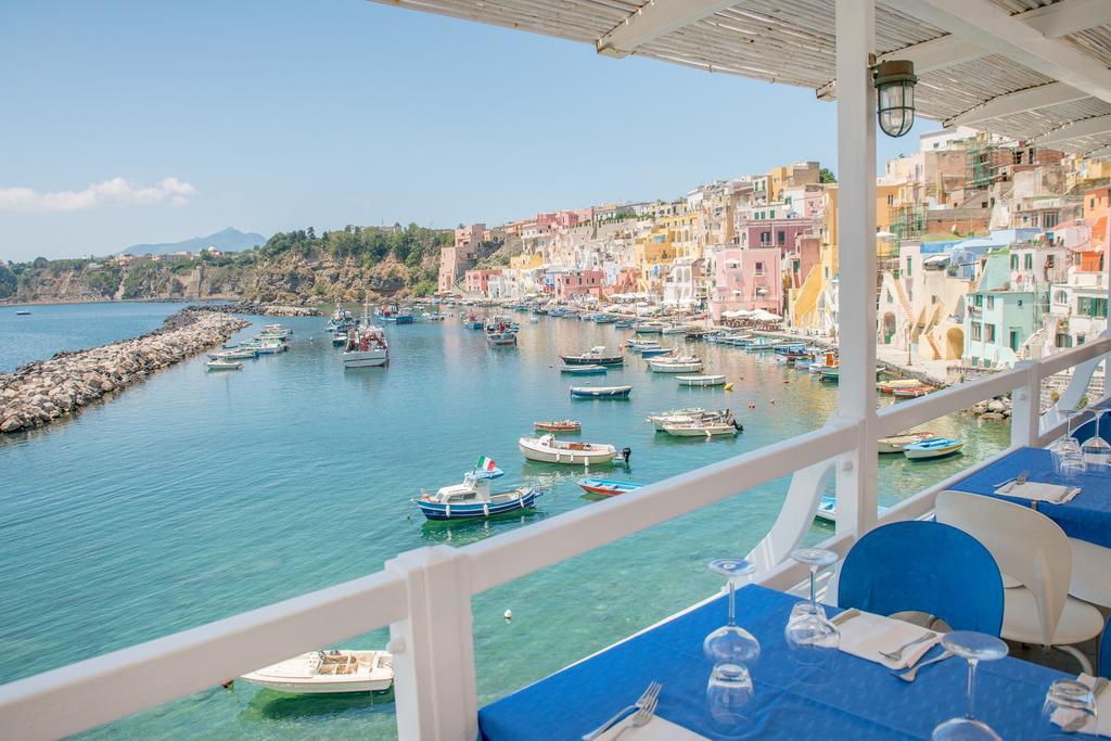 Hotel La Corricella Прочида Экстерьер фото