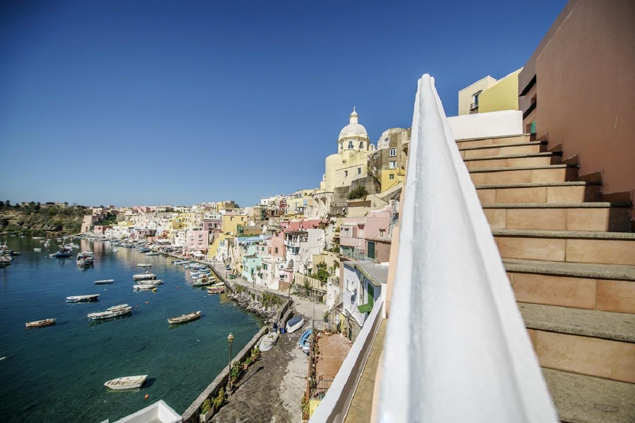 Hotel La Corricella Прочида Экстерьер фото