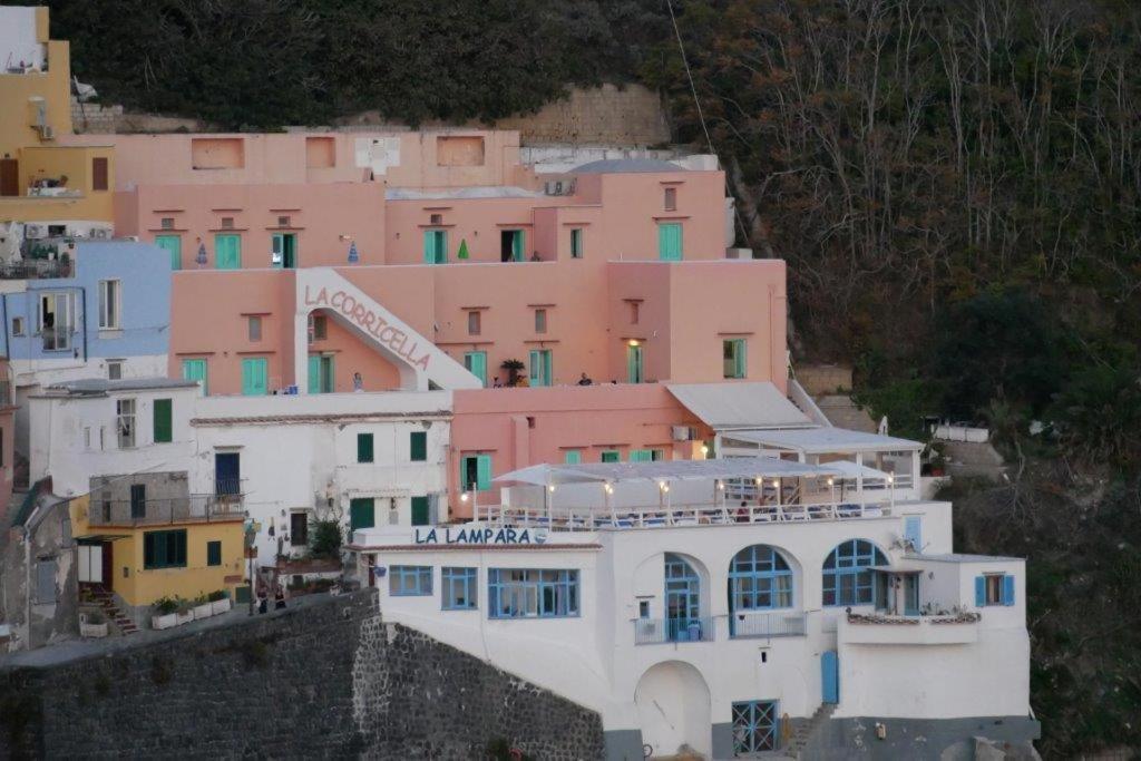 Hotel La Corricella Прочида Экстерьер фото